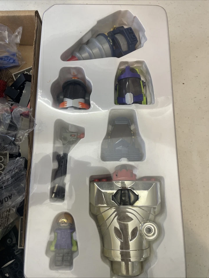 Mega Bloks Transforming Blok Bots Electronic Mission Command Possibly Complete? - Image 3 of 4