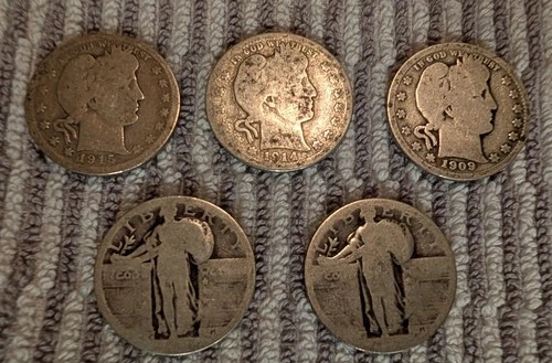 Lot of  5 90%  silver quarters. 3 Barber & 2 Standing Liberty  1909 1914 1915