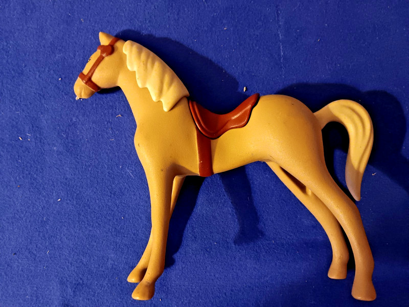 Little Tikes Horse Figure, 6 Inches Tall