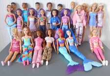 BARBIE DOLLS  ~ FULLY DRESSED ~FABULOUS ASSORTMENT ~   UPDATED 16/04/26