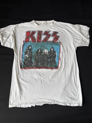 Kiss Live in Concert T-Shirt Vintage vintage concert t-shirt, vintage, single stitch, B+ condition