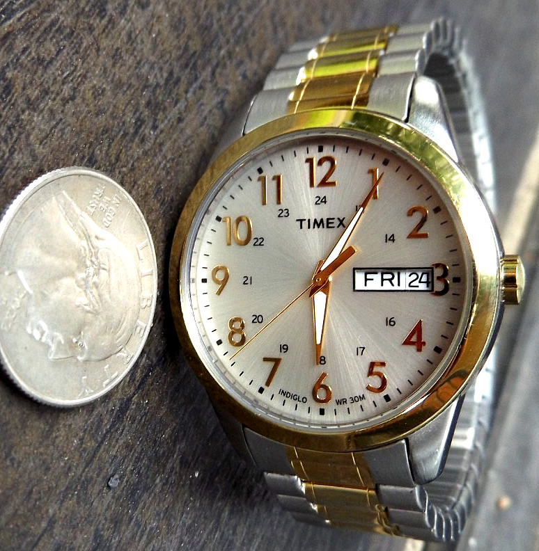 Timex  DAY DATE 35mm NEW 5 YEAR BATTERY BIG NUMBERS INDIGLO WORKS  STRETCH STRAP