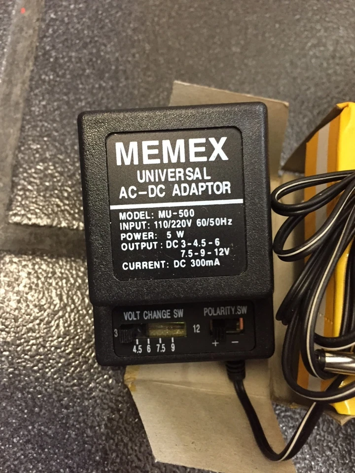 NEW MEMEX MU-500 UNIVERSAL AC-DC CHARGER ADAPTER + 6 WAY PLUG UNIVERSAL TIPS  - Image 2 of 4