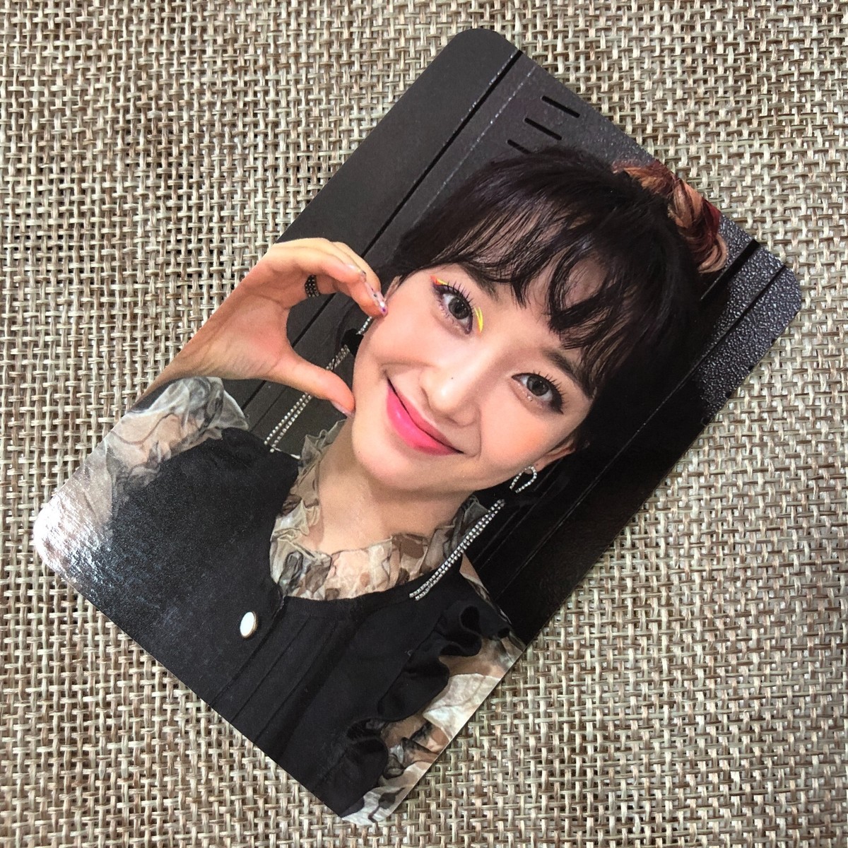 STAYC SUMIN [STEREOTYPE Apple Music] Official Photocard, 2nd Album