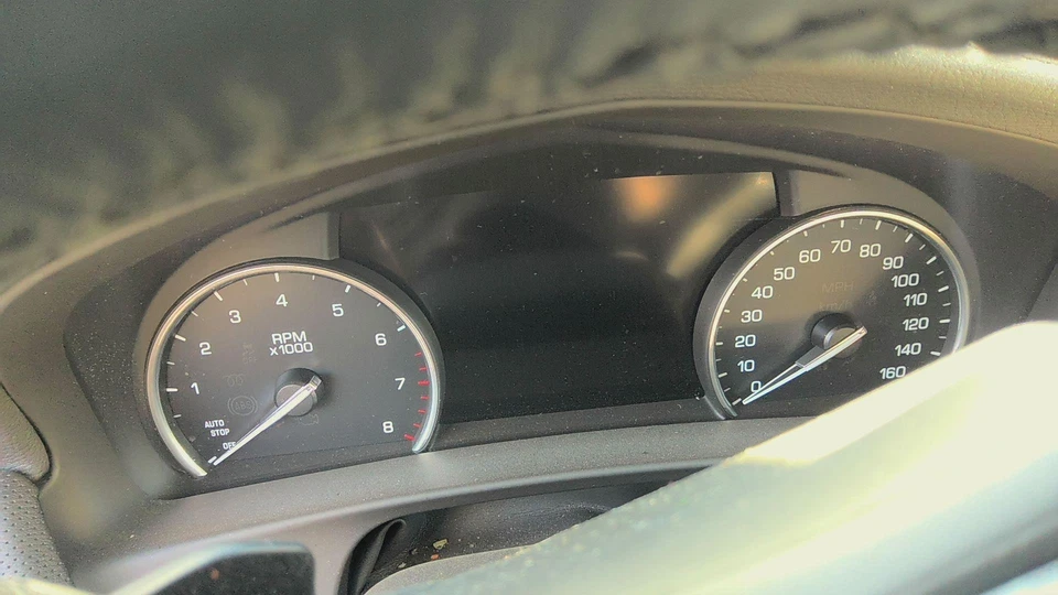 18 CADILLAC CT6 Speedometer (enhanced Cluster) Opt Uhs Id 84378263 - Image 2 of 4