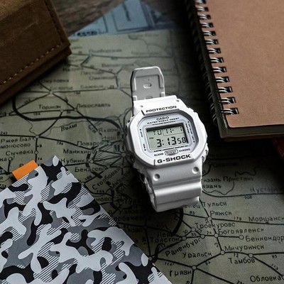 CASIO G-SHOCK DW-5600MW-7 weiße quadratische Digitaluhr Herren klassisch JDM ...