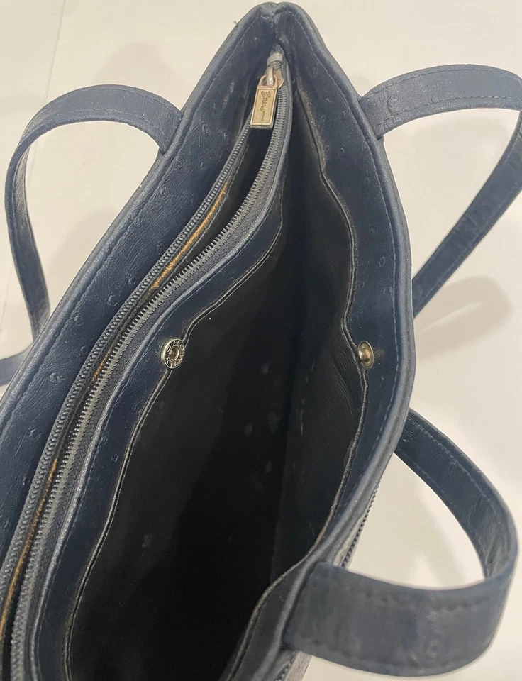 BUENO LADIES BLUE FAUX LEATHER ALLIGATOR EMBOSSED MEDIUM SHOULDER HANDBAG PURSE - Image 3 of 4