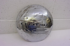 Vintage Chrome Chevrolet Hubcap Dog Dish Early 1940s Vintage Chrome Chevrolet Hubcap Dog Dish Early 1940s
