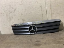Mercedes A-Klasse W168 original Kühlergrill vorne A1688800083