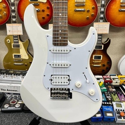 11644 Yamaha Pacifica Pac012 White