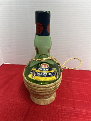 #ad Mazzoni Chianti Bottle Italy Pint 1976 EMPTY Wine Straw Wrapped $20.00