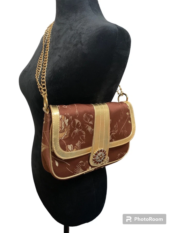 Cartera Newport News Damas Bordada Marrón Dorado Estrás Flor Cierre Foto 2 de 4