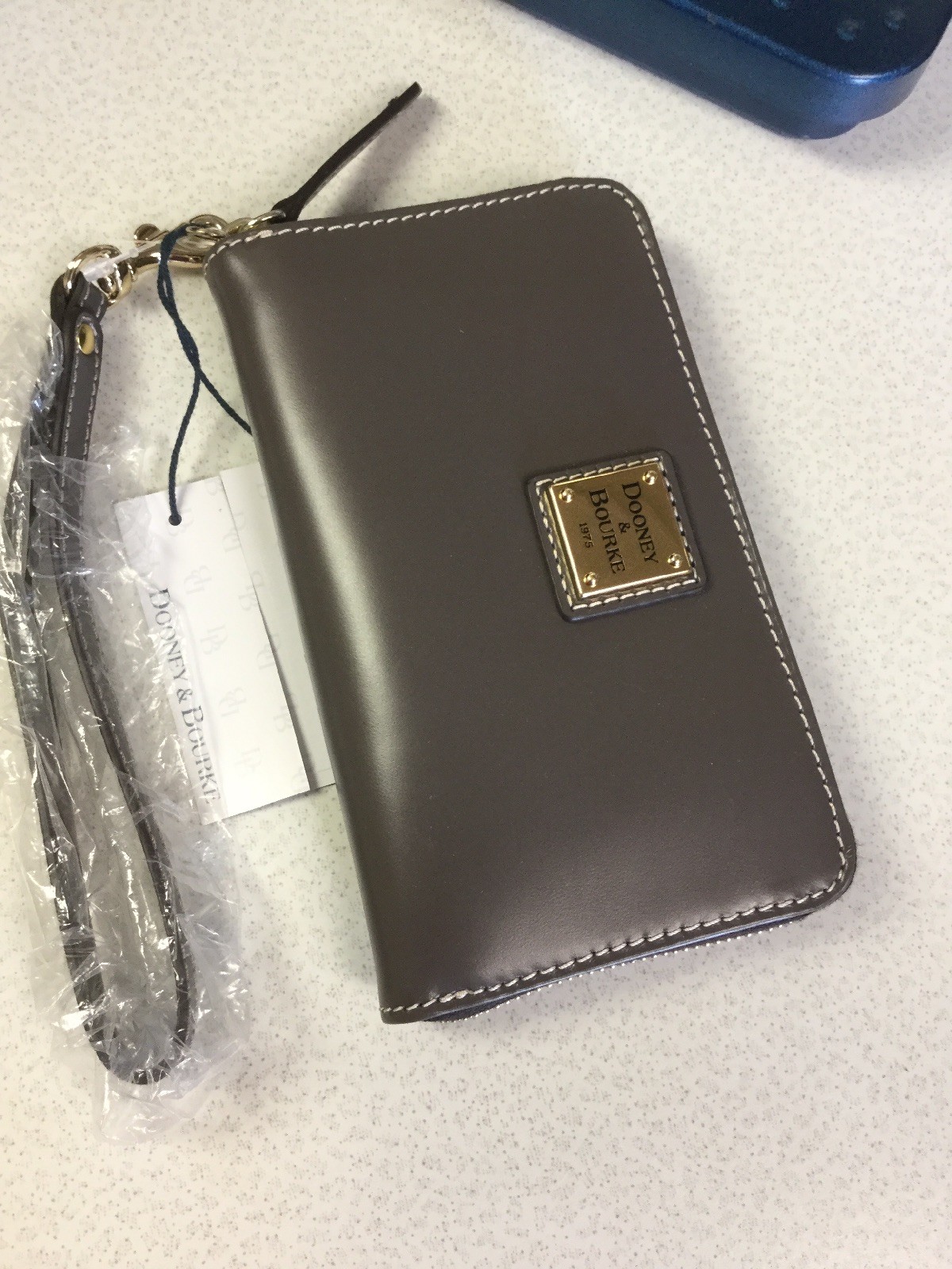 dooney and bourke selleria florentine