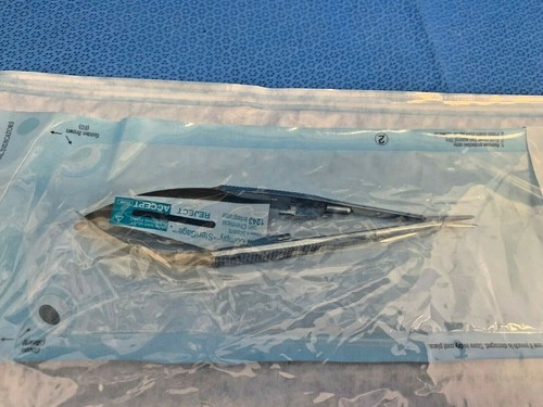 SSI Ultra, 32-440 Castroviejo Needle Holders Flat Spring Handle W/Lock, Surgical