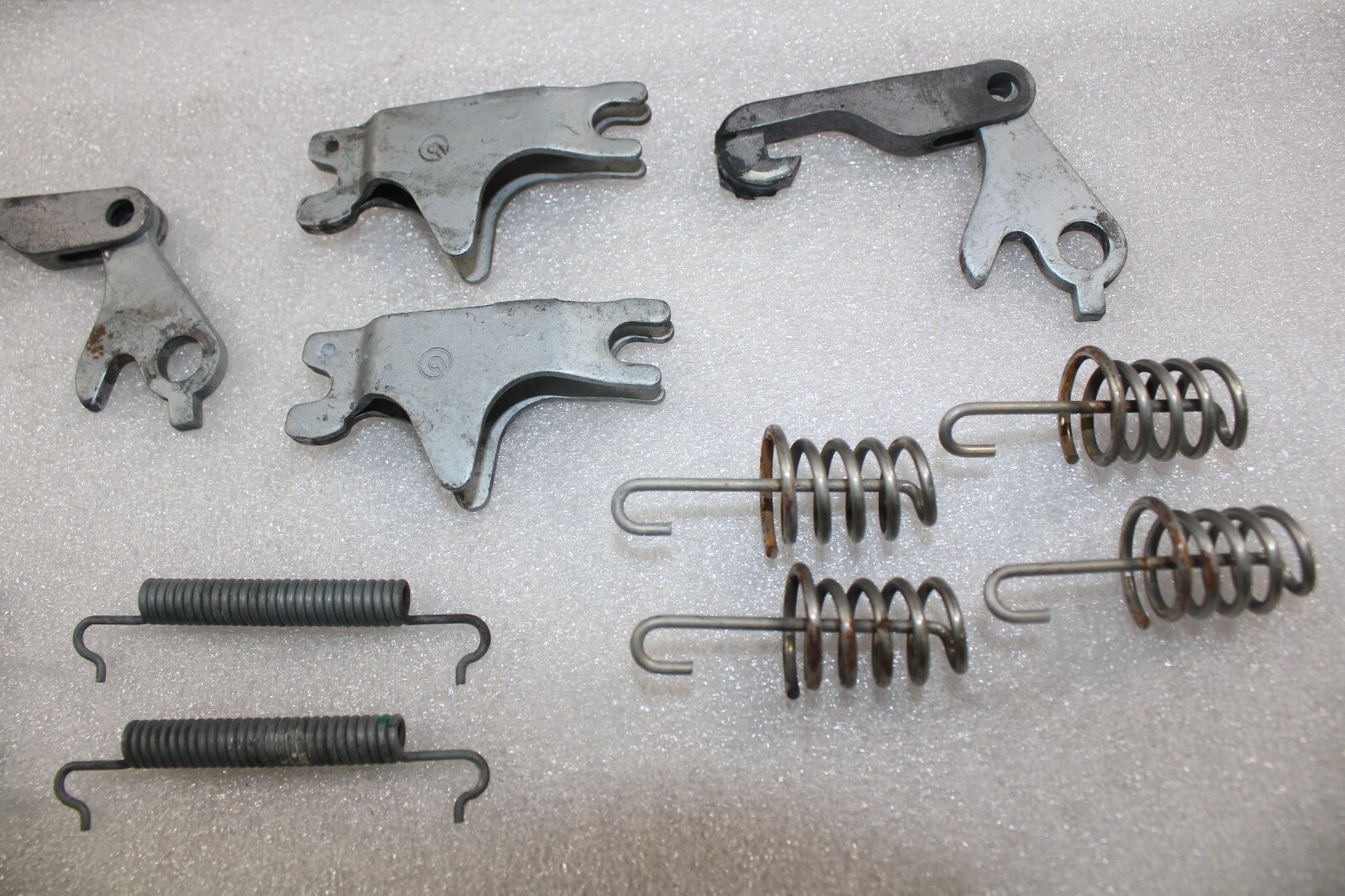 Ferrari California, E-Brake Pads and Hardware Set, Used