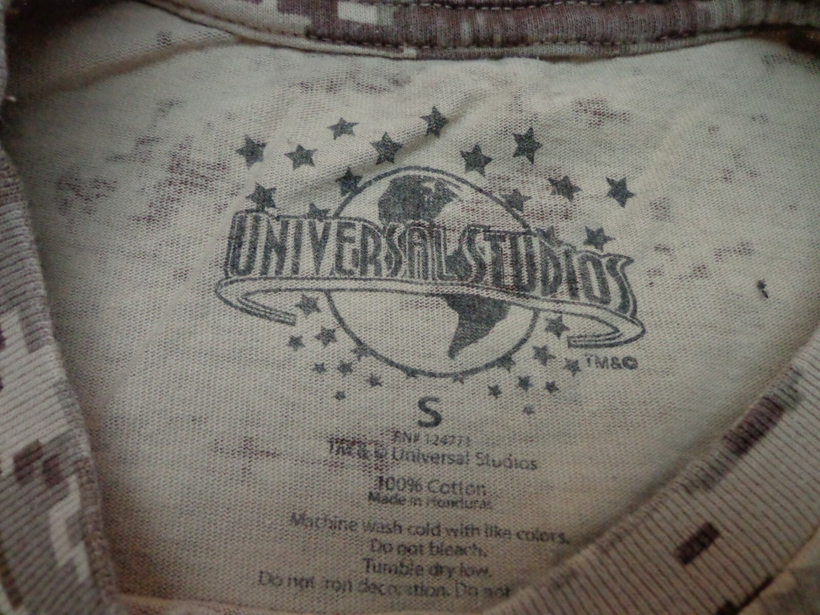 Universal Studios  Transformers NEST Camo T Shirt… - image 3