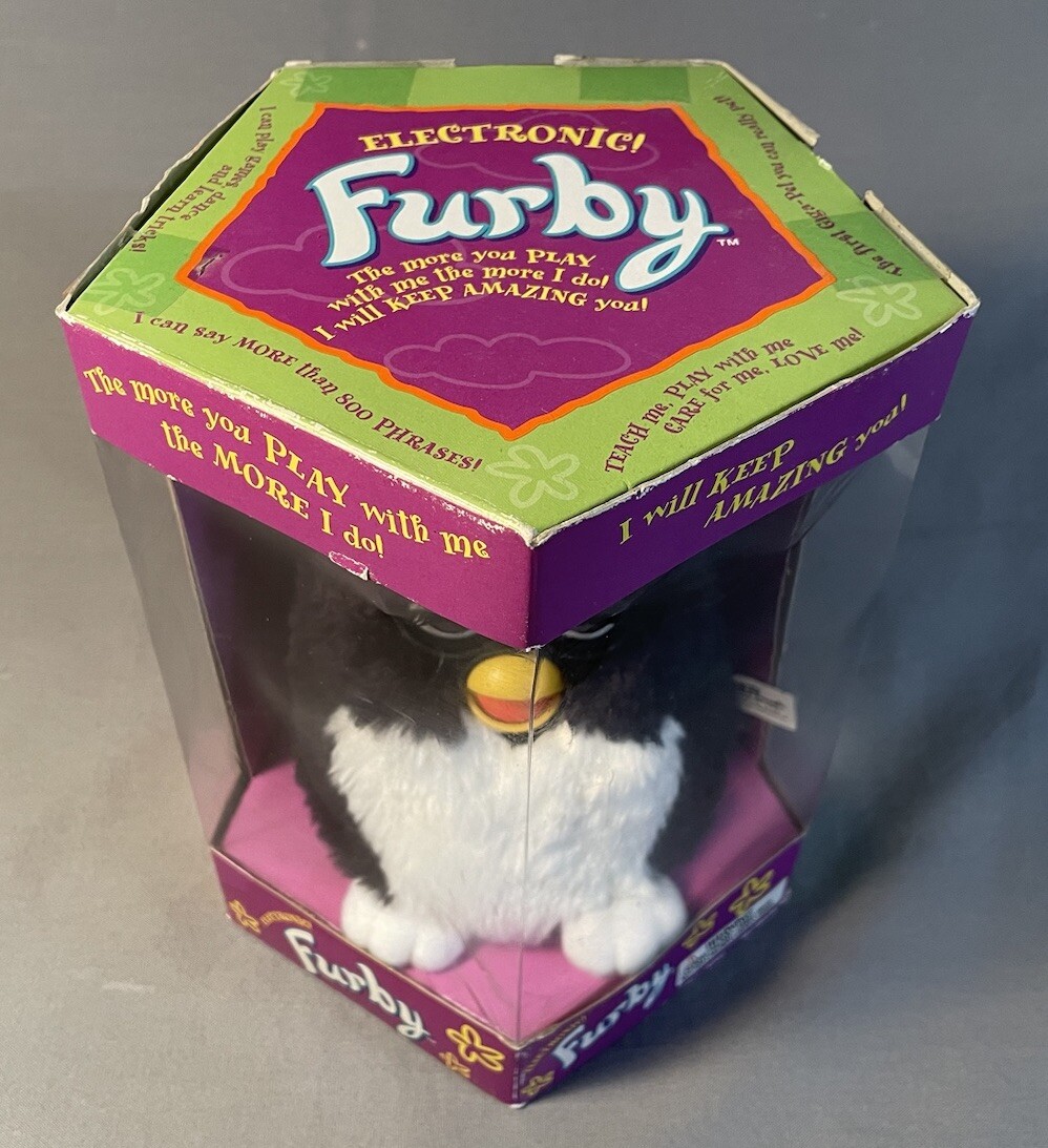 ORIGINAL 1998 FURBY Rare HTF BLACK and WHITE "Skunk" Banned By NSA in