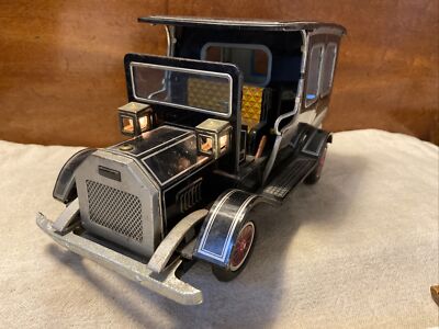 Vintage 1960s S.H. Horikawa Japan Old Fashioned Car Battery