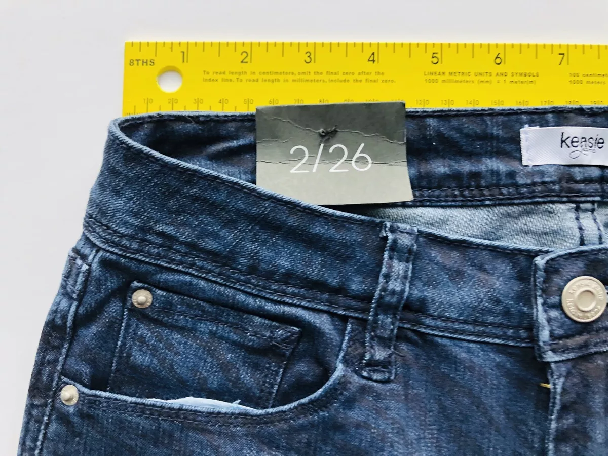 KENSIE JEANS size 2 26 skinny Ankle Crop Stretch 68 NEW ra73