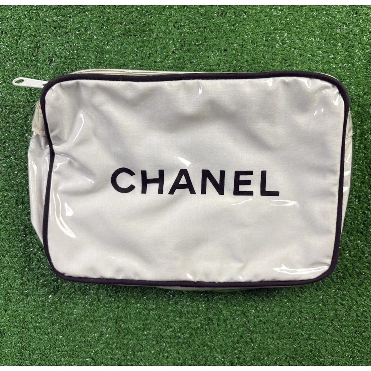 CHANEL Fabric Makeup Bags & Cases for sale | eBay display picture 2
