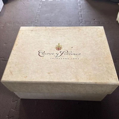 Humidor of Cuervoy sobrinos - Image 1 of 4