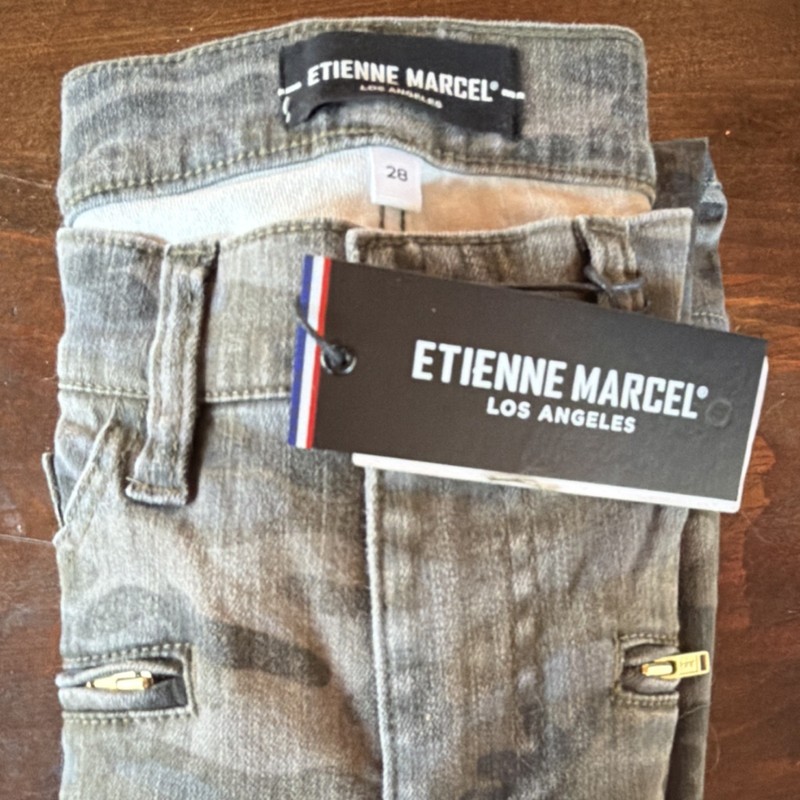 Etienne Marcel Skinny Camouflage Jeans Women Denim with Zipper Accents