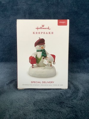 2018 Hallmark Keepsake ''Special Delivery'' Magic Ornament- K