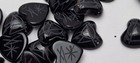 49 pieces Cabochon Heart Shaped Black 12mm Synthetic Stones — photo 1