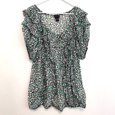 OLD TAG TORRID Plus Size White Black Geometric Heart Animal Print Ruffle Top 1X