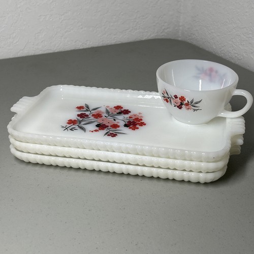 VTG Anchor Hocking Fire King Primrose Milk Glass Snack Tray Set Of 3 + Cup 1960s