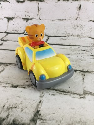 daniel tiger pull back vehicles