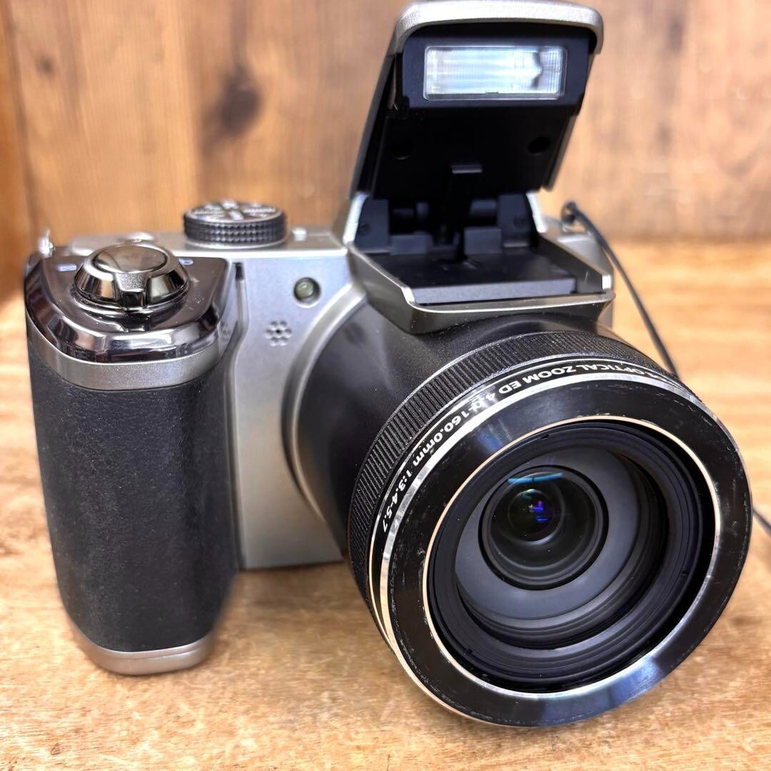 OLYMPUS STYLUS SP-820UZ Compact Digital Camera From Japan | eBay OLYMPUS STYLUS SP-820UZ Compact Digital Camera From Japan | eBay