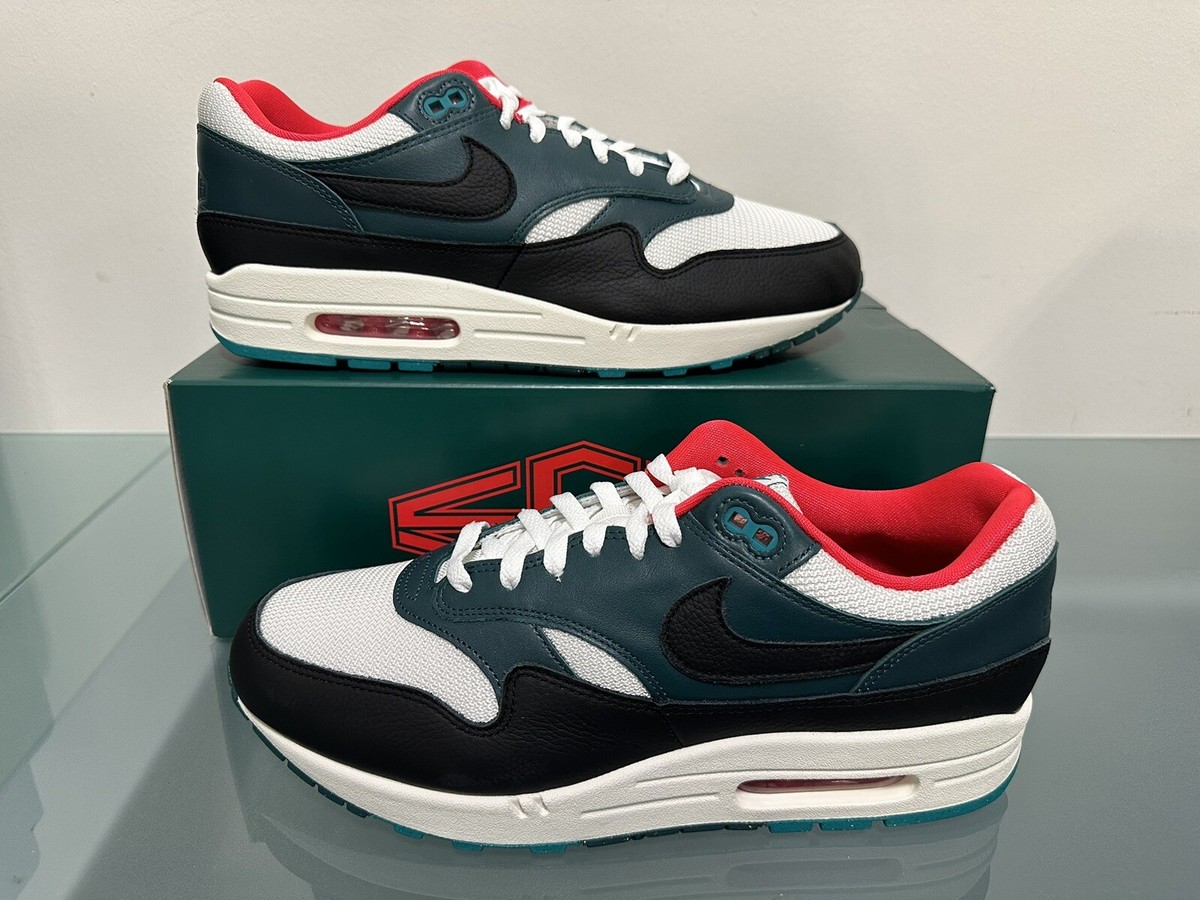 Nike Air Max 1 Lebron James Liverpool F.C. FB8914-100 White  display picture 1