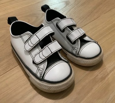 Converse Chuck Taylor All Star 2v Little Kids. Weiß, Größe 24