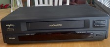 Magnavox VCR 4 Head HI-FI VCR Video Cassette Recorder VHS HQ Player W/Remote