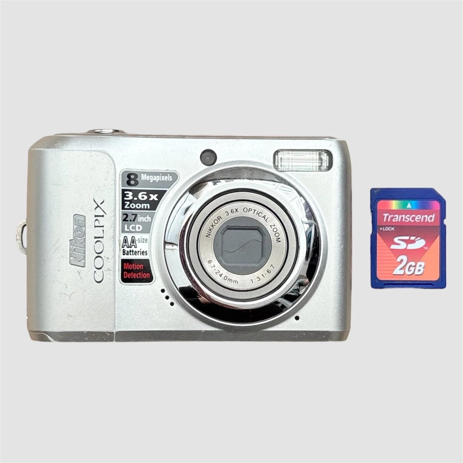 Vintage Nikon Coolpix L19 Camera