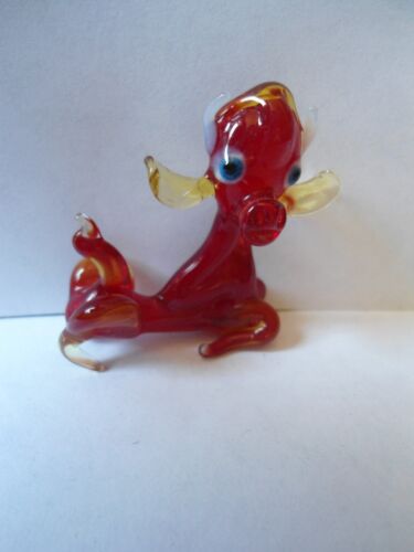 RARE VICTORIAN GLASS ANIMAL UNUSUAL RED COLOURWAY - Picture 1 of 2