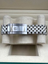 Rolex Date Just 41mm Smooth Mint Green Dial Jubilee 126300 Pre-Owned 2025 7