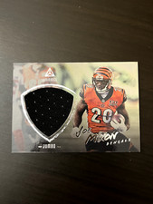 Joe Mixon 2018 Luminance Jumbo jersey #8 Relic Cincinnati Bengals Swatch
