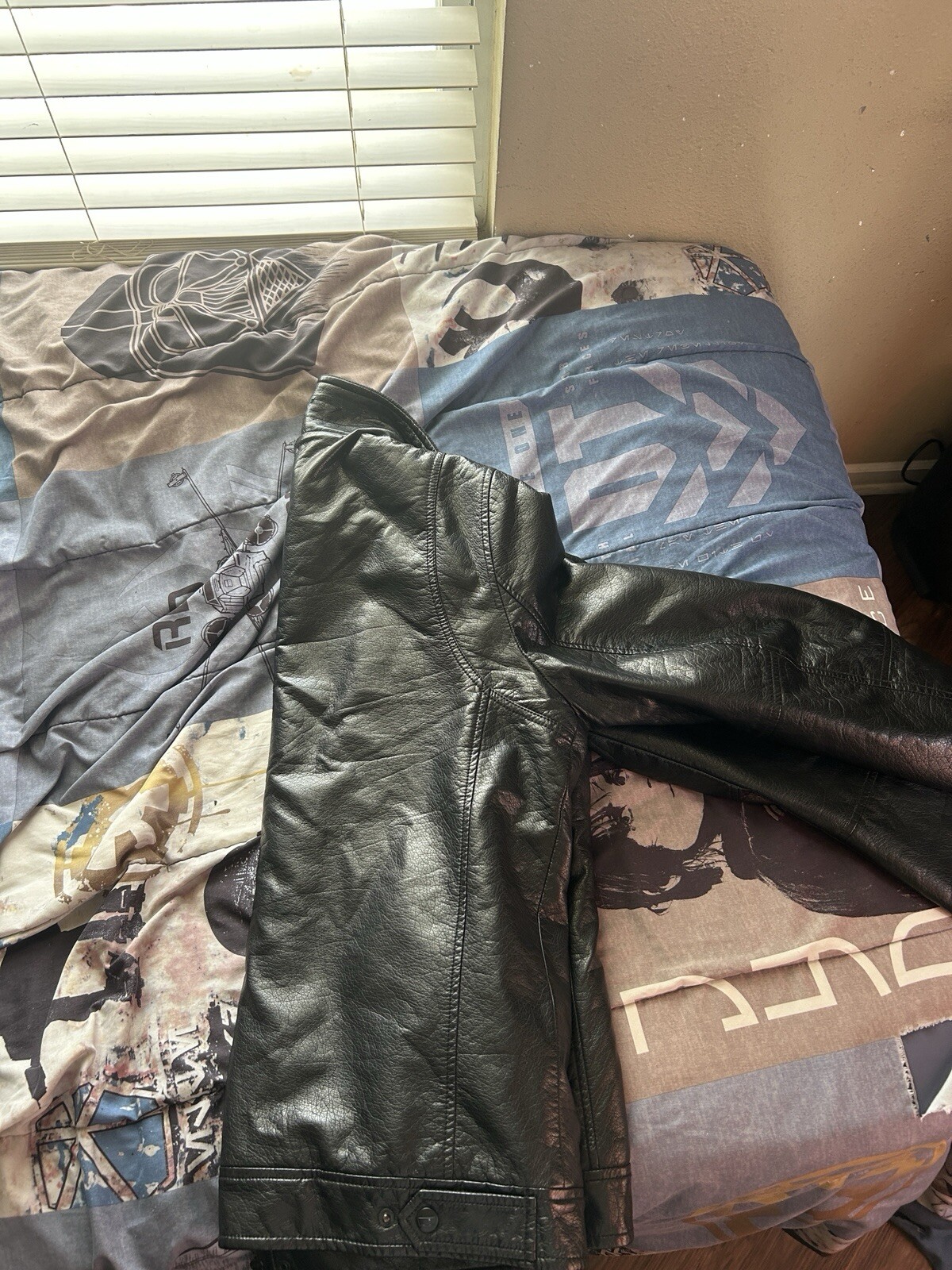 Levi Leather Jacket - image 6