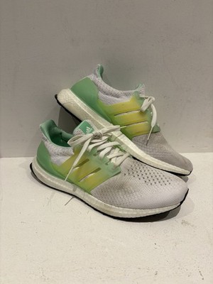 Adidas Ultraboost 5.0 DNA Herren Größe 8,5 weiß strahlengrün Laufschuhe GV8730