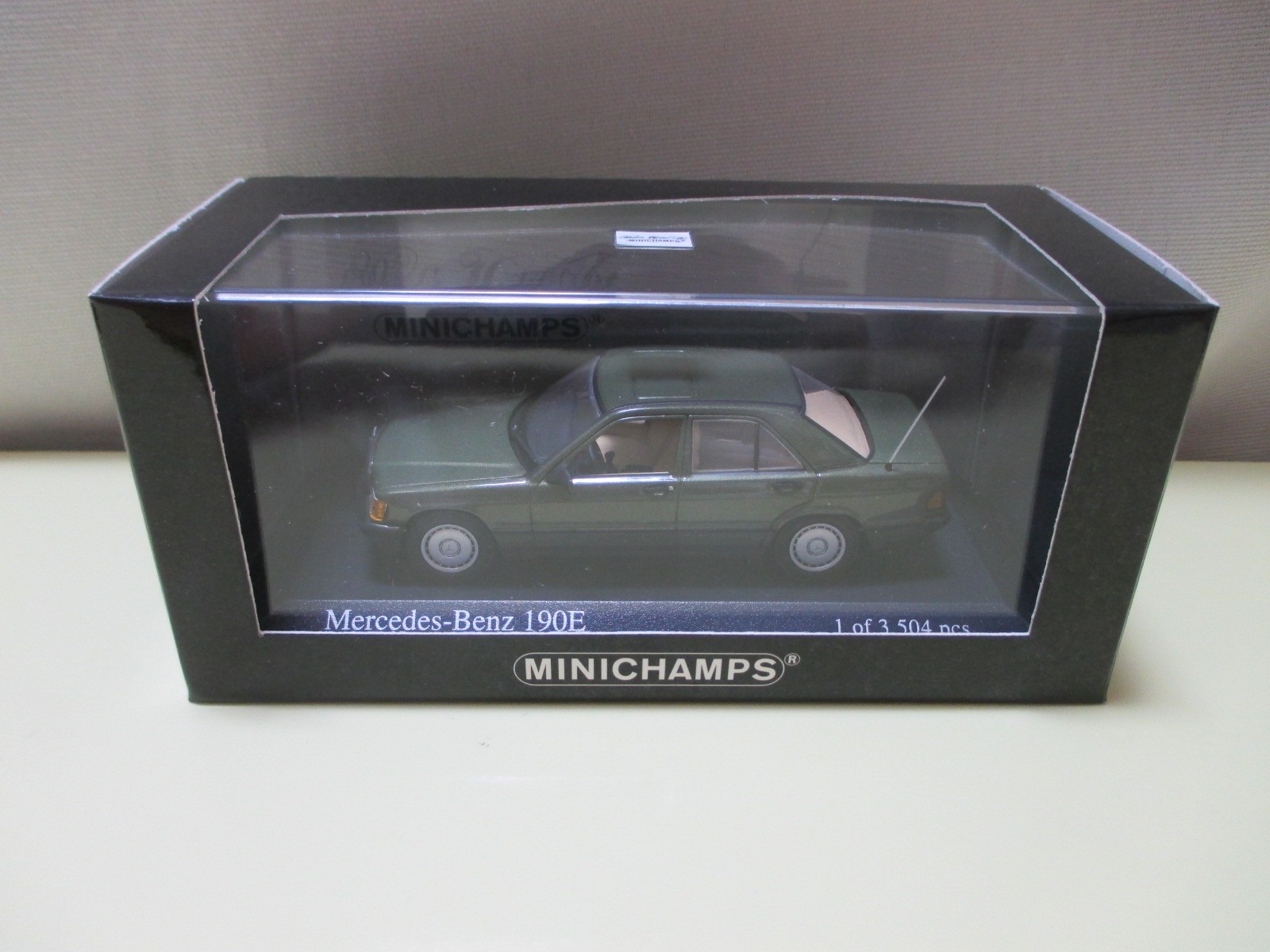 Minichamps Mercedes 190 E 1984 1:43 34100