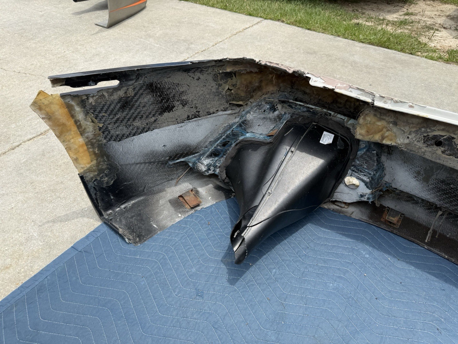 LAMBORGHINI MURCIELAGO LP640 FRONT BUMPER OEM