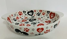 Temp-tations Seasonal 3-Quart Round Serving Dish Bakeware Pawfetti Pet Paw Print