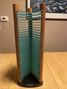 Atlantic Torre De CD De Alambre Ondulado Con Capacidad Para 110 CD En Acero Y Madera De Cerezo Negro Pn1316 Colombia