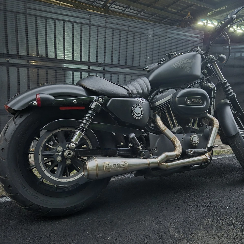 Escape 2-1 HD XL1200C 2 en 1 Harley-Davidson Sportster Custom 2004-2020 Foto 3 de 4