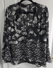 H by HALSTON FLORAL V-NECK DOUBLE LAYER FLOUNCE BLACK FLORAL BLOUSE - 16 - NWOT!