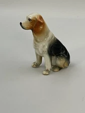 Vintage Beagle Dog Small Figurine Hunting Dog Bone China Taiwan 3.5” Tall
