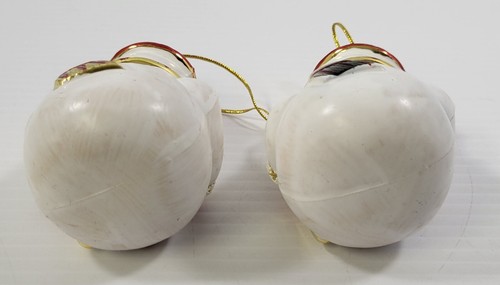 Q) Vintage Pair of 2 Hollow Plastic Snowman Christmas Tree Holiday Ornaments - Picture 11 of 11