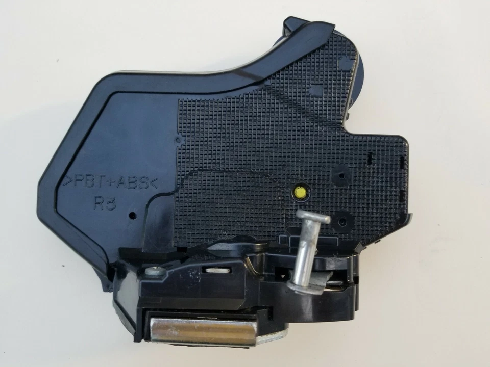 LIFETIME WARRANTY 2003 - 2008 Genuine Pontiac Vibe Rear Right Door Lock Actuator - Image 2 of 4